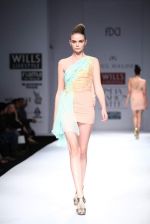 Model walks the ramp for Abdul Halder, Virtues by Viral, Ashish and Vikrant at Wills Lifestyle India Fashion Week Autumn Winter 2012 Day 5 on 19th Feb 2012 (4).JPG